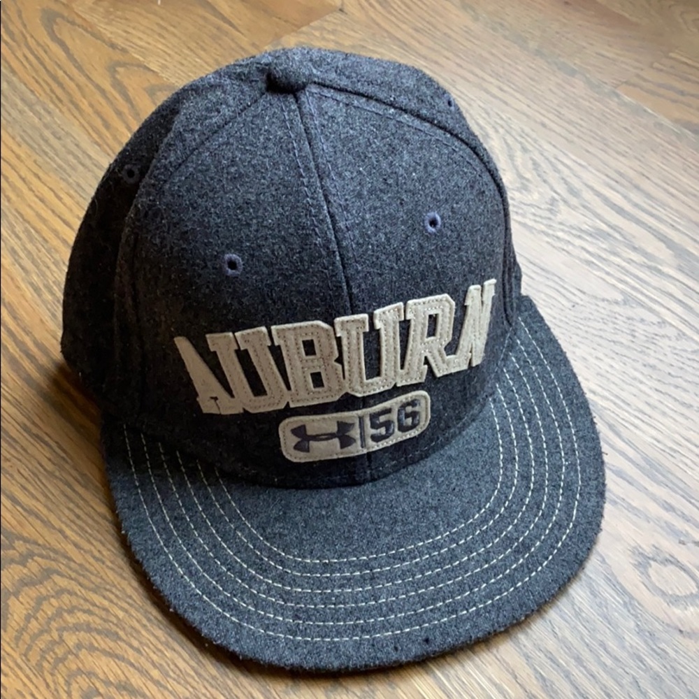 Men’s Auburn Under Armour Grey Hat, OSFA